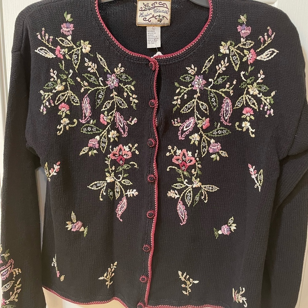 Heirloom Collectibles Embroidered Floral Cardigan Size L Black Cottagecore Folk